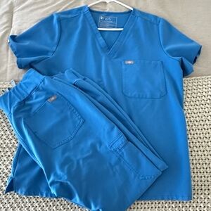 Figs uniform set size large